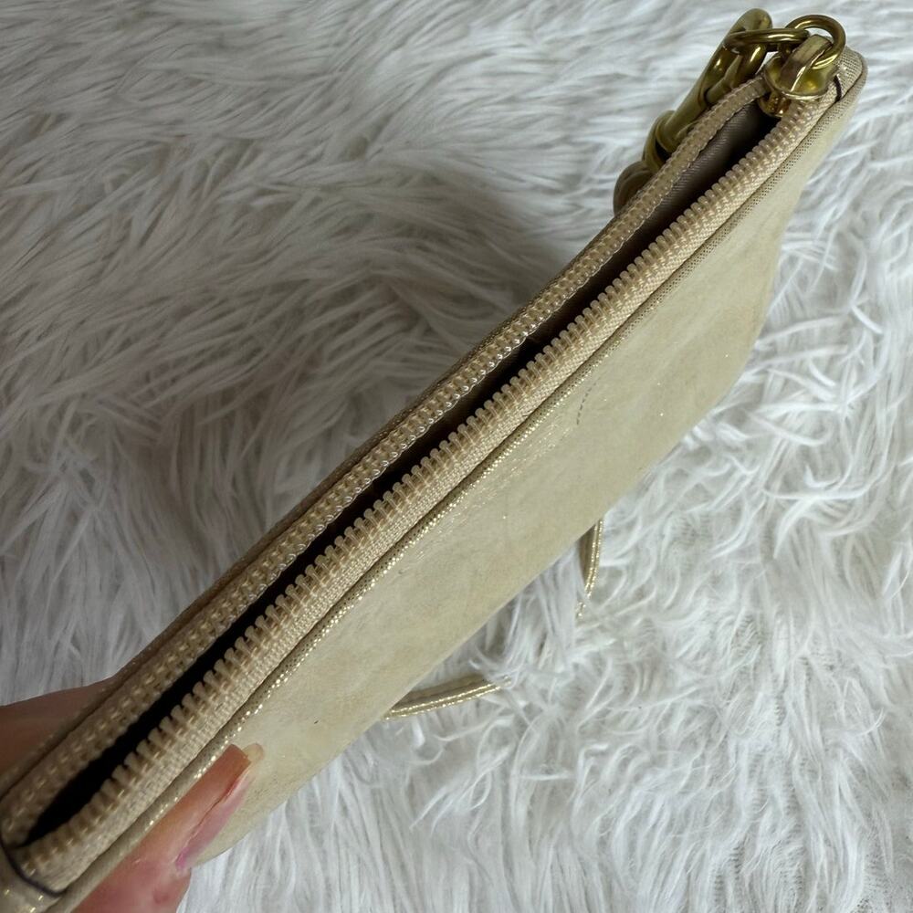 COACH Gold Poppy Wristlet - Picture 4 of 9
